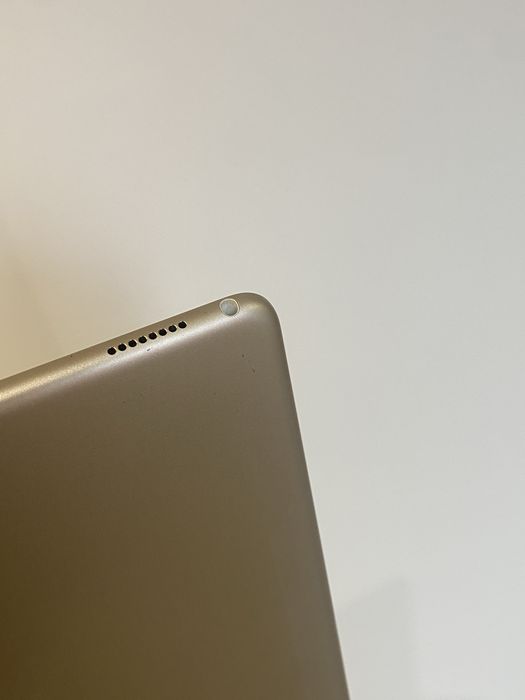 Apple iPad Pro 10.5 256GB Wi-Fi Gold Золотой