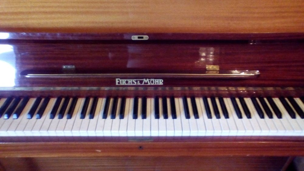 Пианино Fuchs & Möhr