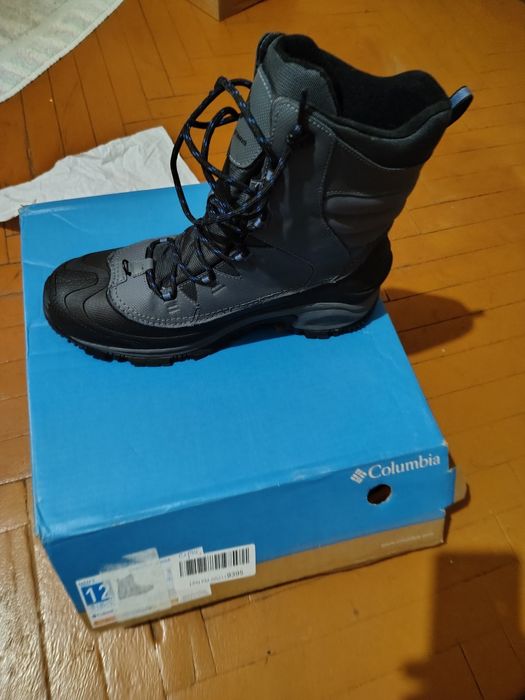 Продам термоботинки Columbia оригинал новые недорого.стелька 31 см