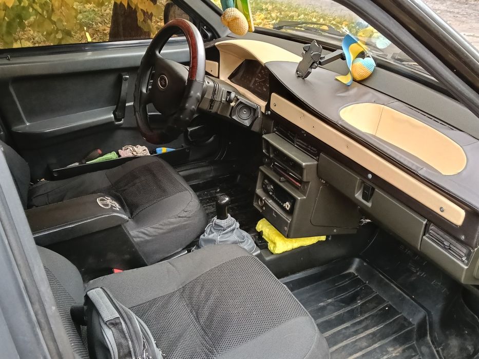 Продам ваз 2109...