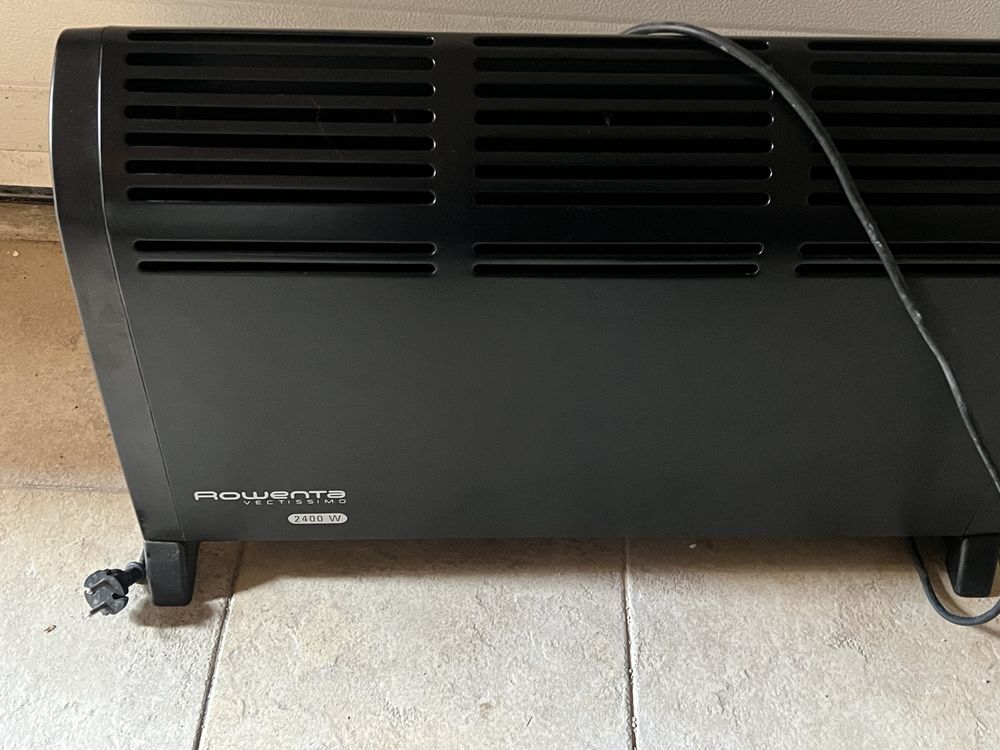 Vendo Calefator ROWENTA 2400 W