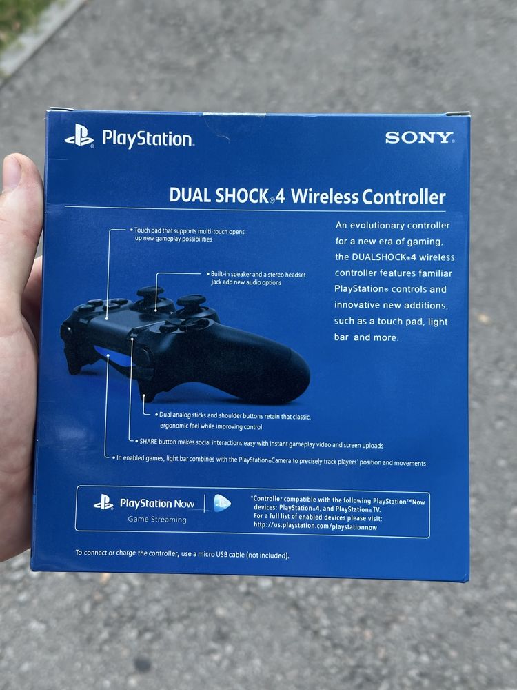 Ps 4 pro 1 tb (2 dualshock)