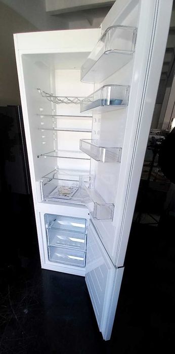 Холодильник 2-х камерний до 400л, 200см