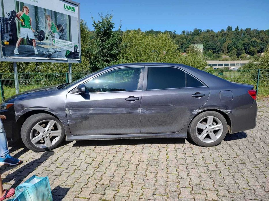 Двері, Тоyota Camry