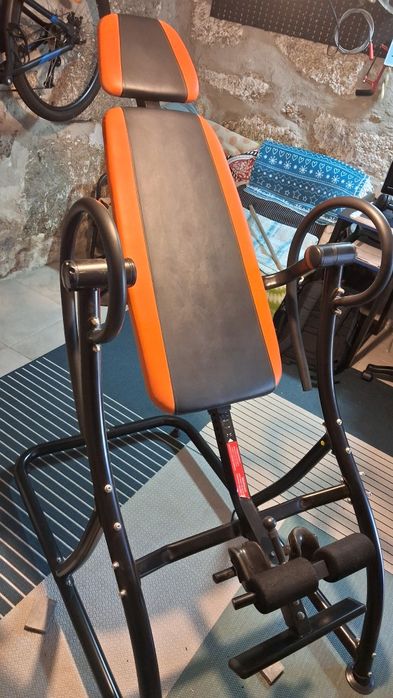 Máquina / Mesa de inversão