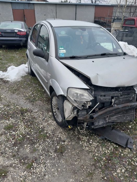 Witam posiadam czesci citroen c3 1.4  8v