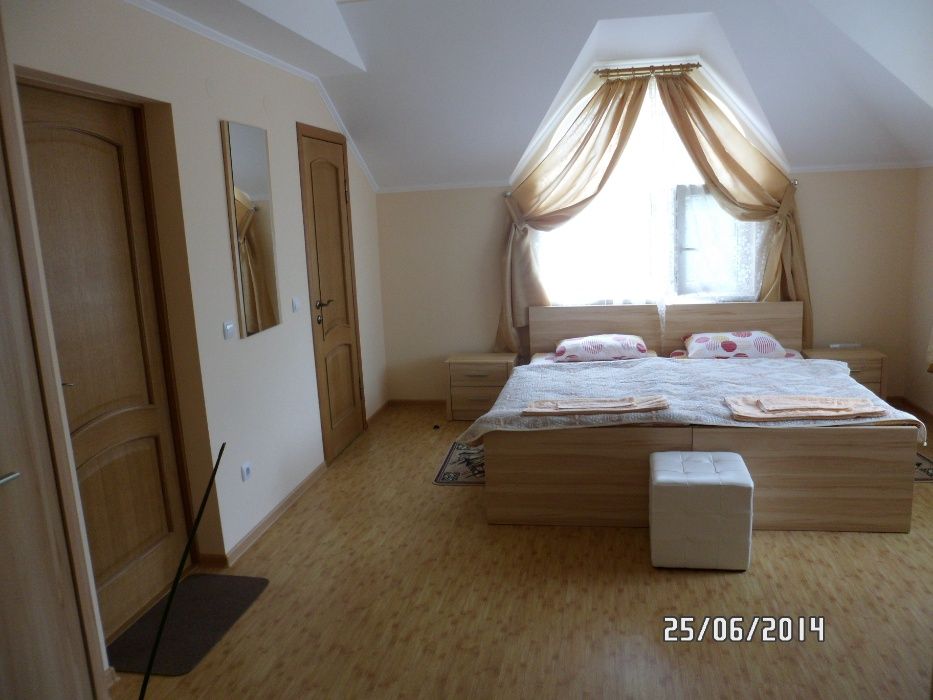 VILLA VERA Садиба біля Термального  басейну Закарпаття + парковка