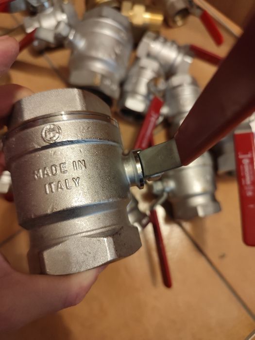 Продам крани  джакоміні