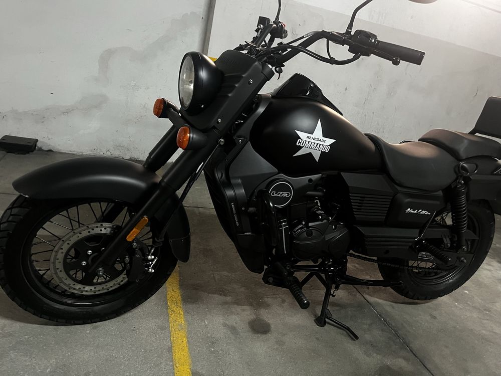 Vendo UM Renegade Commando