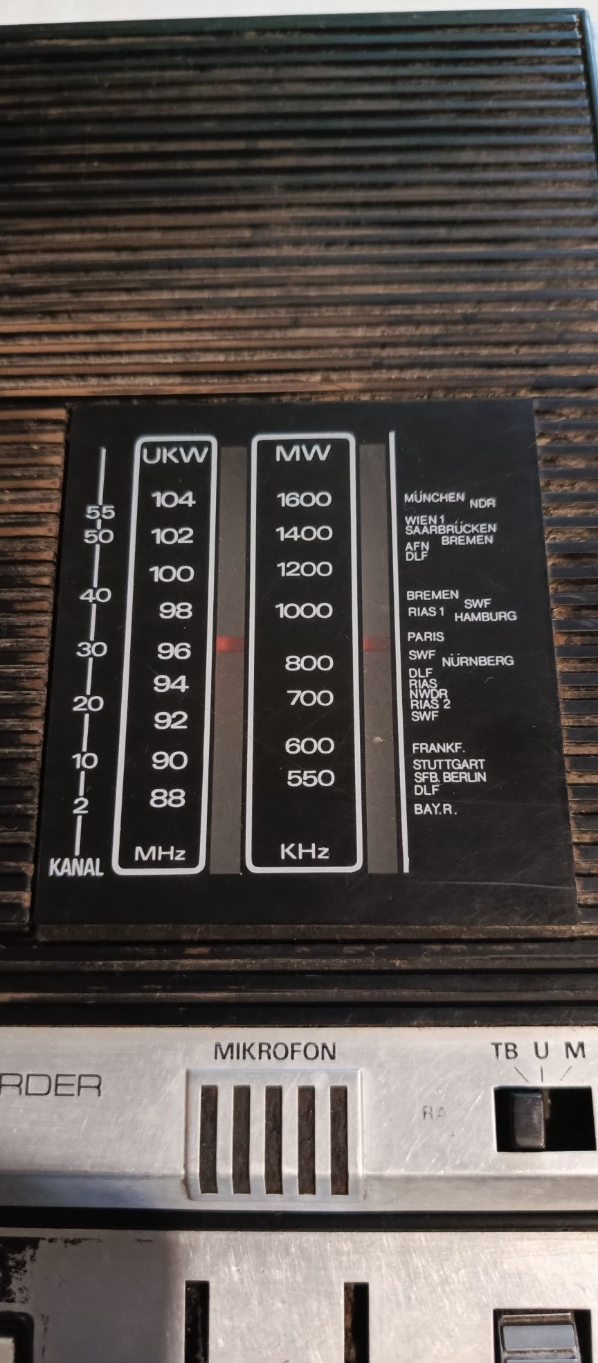 Universum radio-cassetten-recorder.