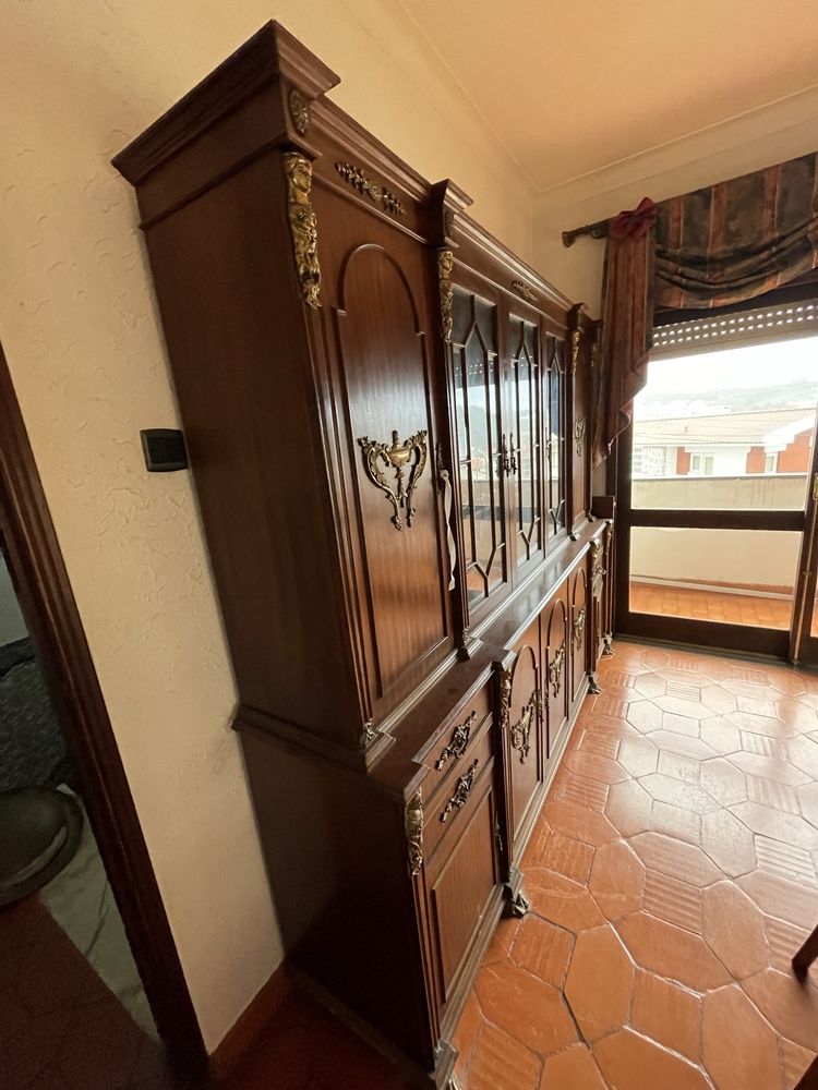 Movel Louceiro + Mesa e Cadeiras vintage