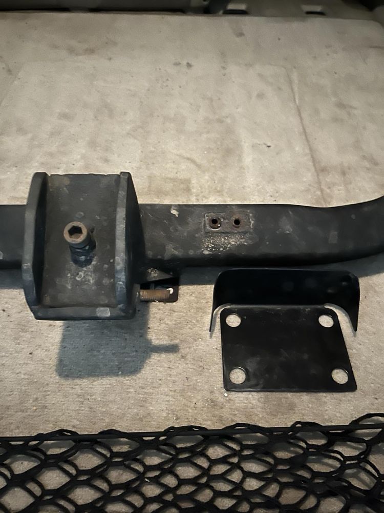 Фаркоп на Lexus gx470 / Toyota prado 120