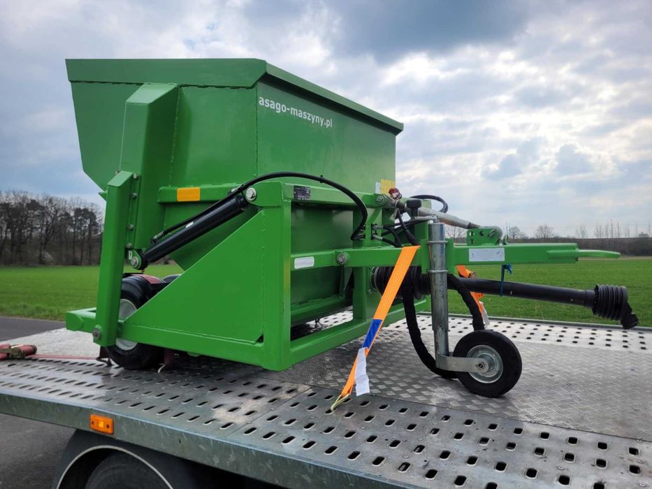 PIASKARKA Wiedenmann samozaładowcza Samasz Toro posypywarka John Deere