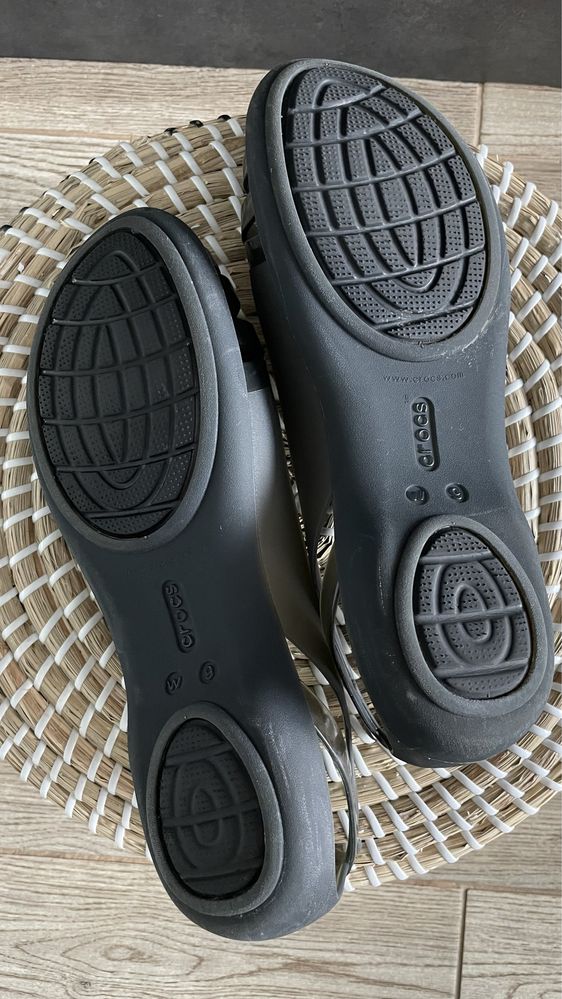 Crocs baleriny Isabella Huarache Black W9 39/40