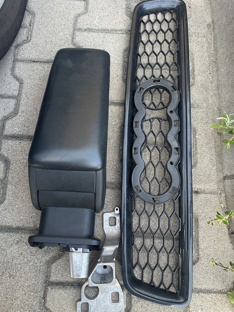 Podłokietnik A4/S4 B5 oryginał