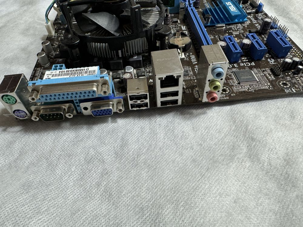 MainBoard Asus  P8H61-M  LXR2.0