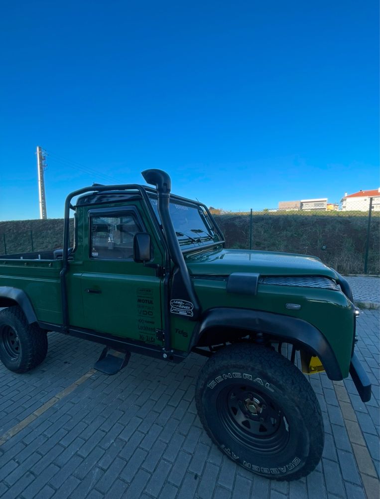 Land Rover Defender 110 Pick Up