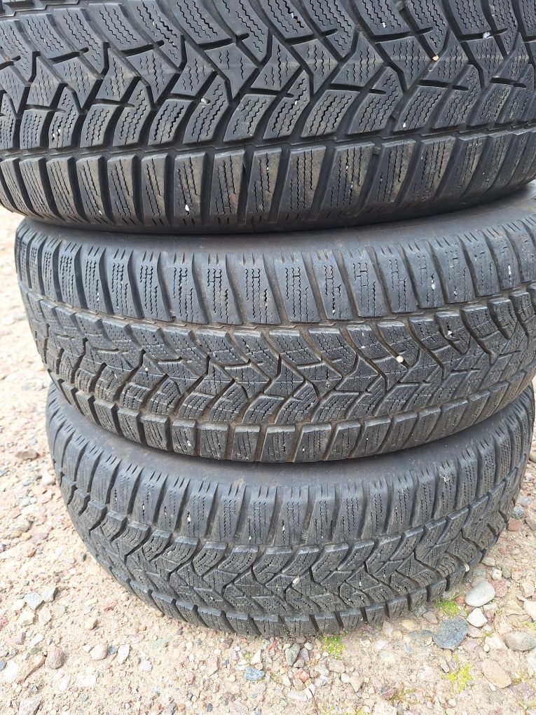 Opony zimowe Dunlop Winter Sport 5  215 60 r16