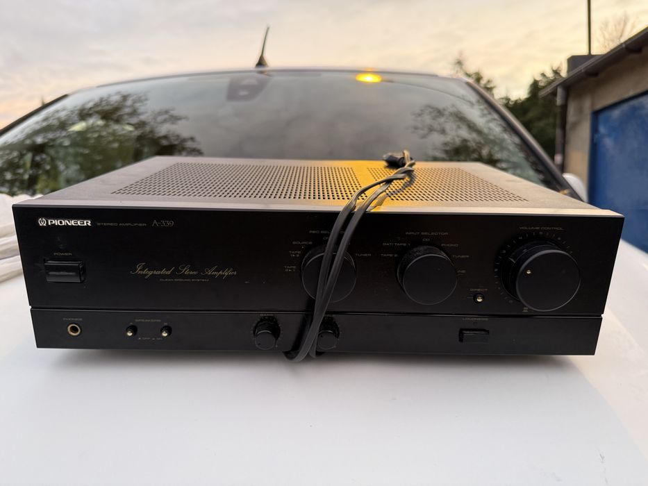 Wzmacniacz PIONIER A-339