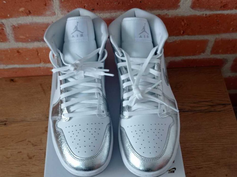 Buty Nike Air Jordan 1 Mid SE Crinkled Crome Eur 44,5 koszykówka