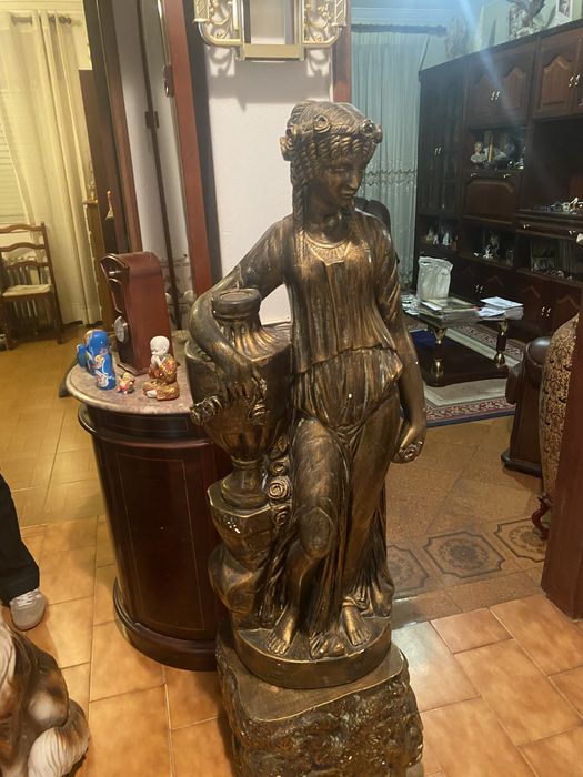 Estatua decorativa em bronze