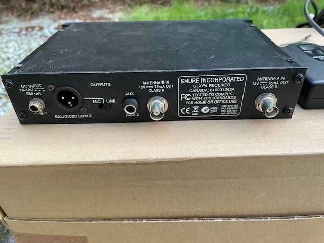 System (mikrofon) bezprzewodowy SHURE ULXP4, niekompletny