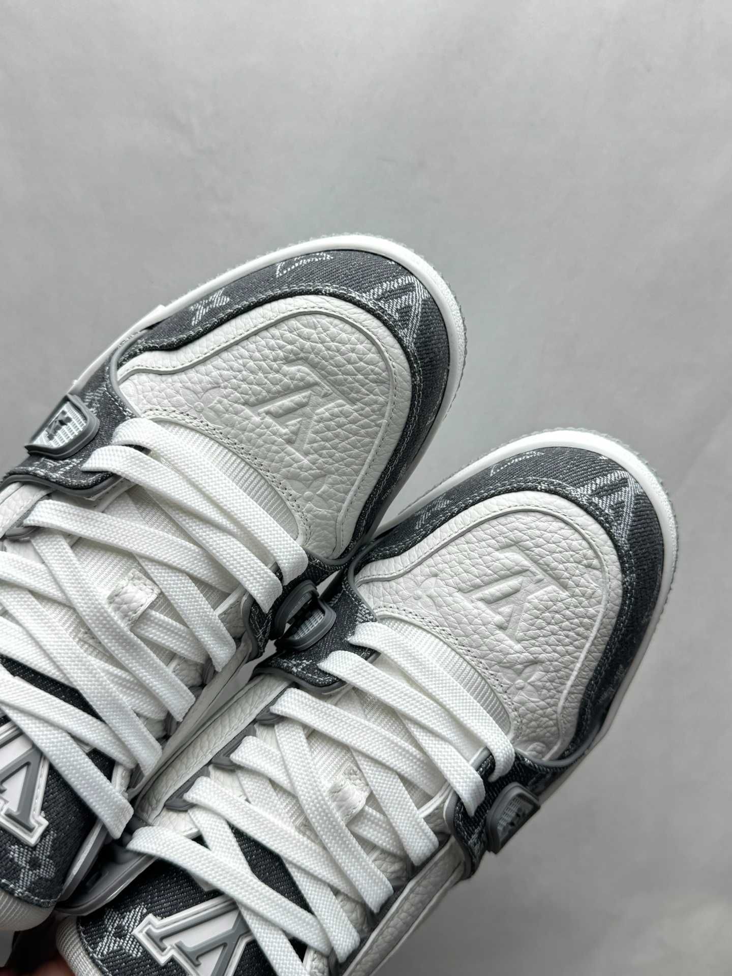 Buty sportowe LV Buty sportowe Buty deskowe