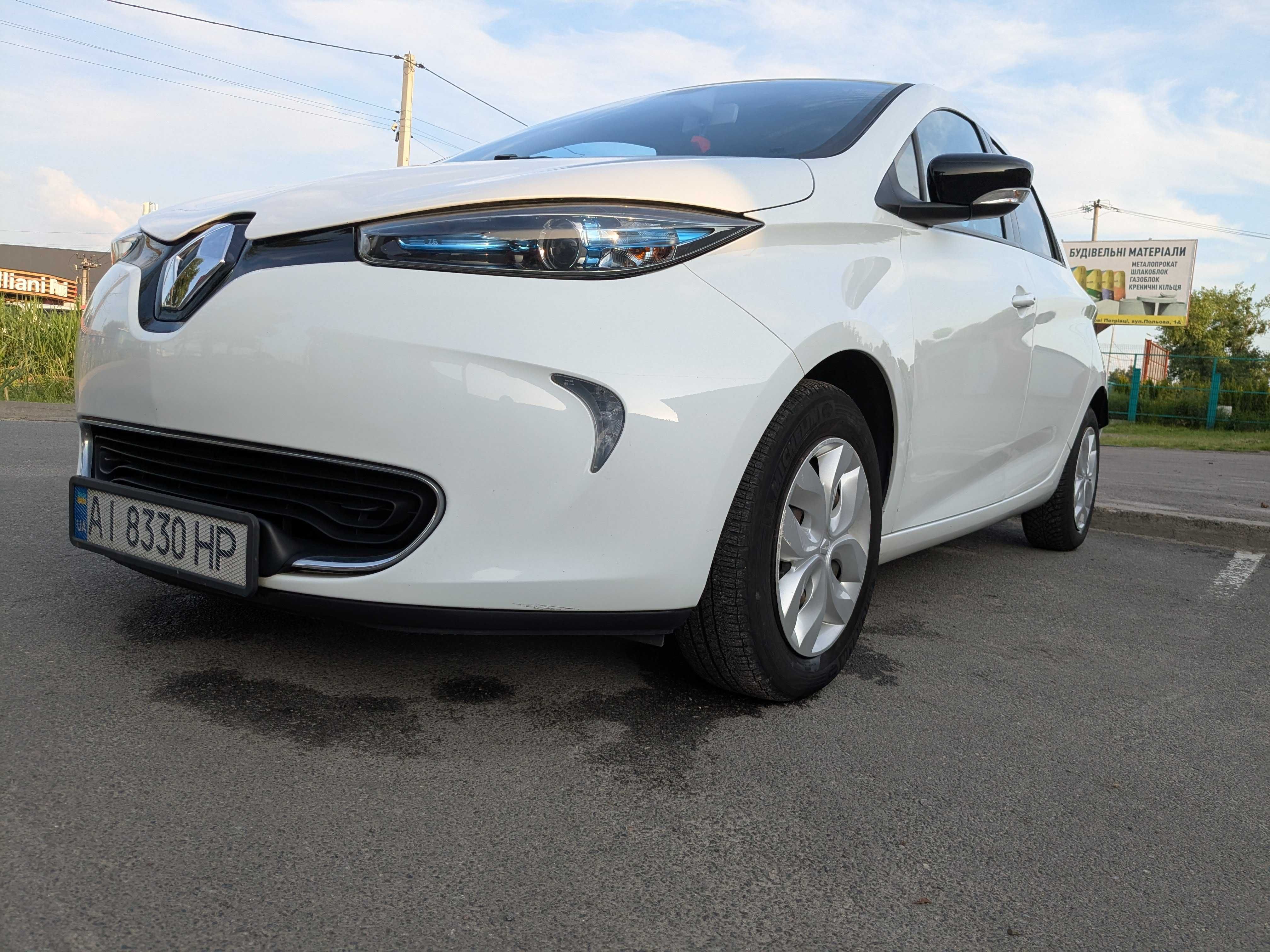 Renault Zoe 2015 240 25.9 kWh (88 к.с.) • Base