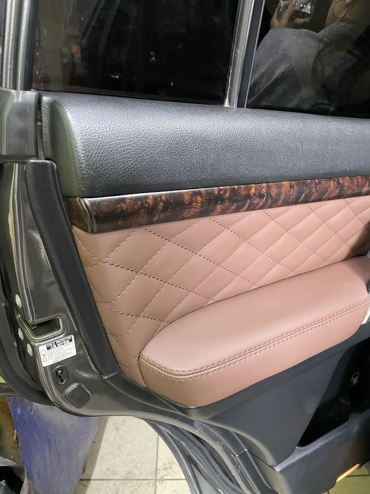 Перетяжка салона автомобіля,індивідуальне пошиття авто чохлів