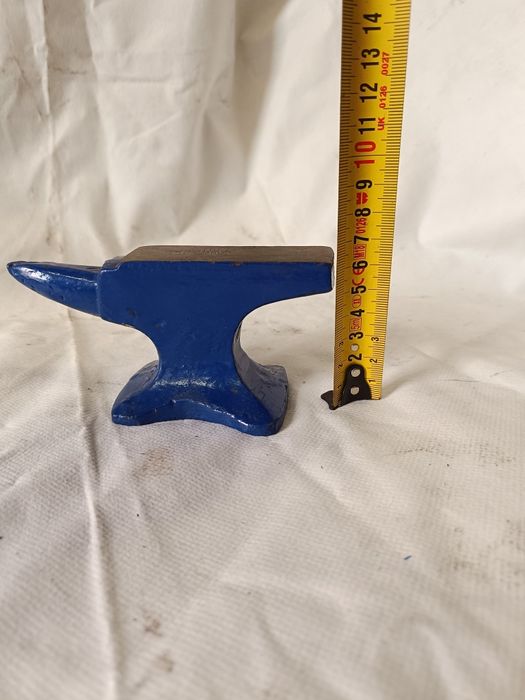 Bigorna antiga para venda