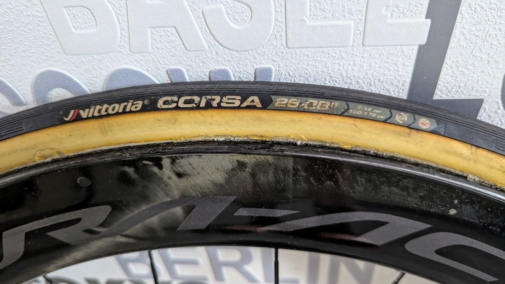 Koła Shimano Dura-Ace Carbon stożek 50mm pod tarcze-szytki Vittoria