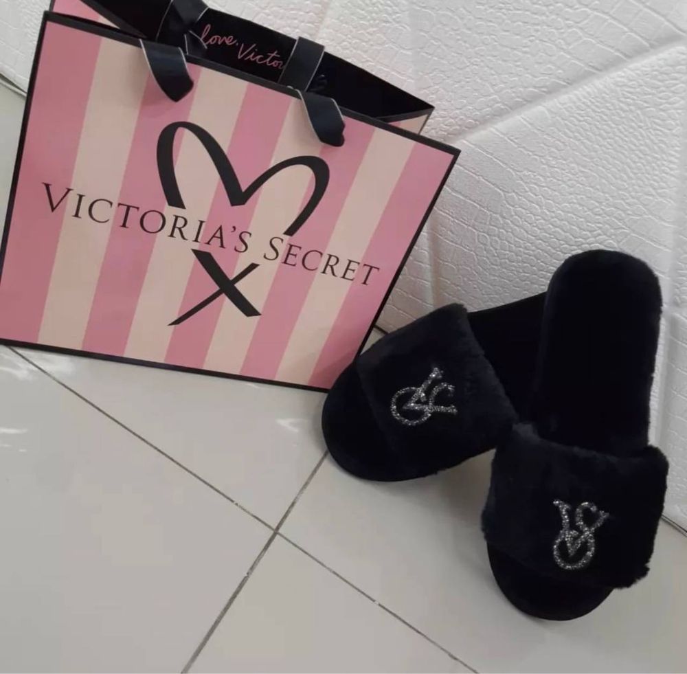 Домашні тапочки Victoria’s Secret