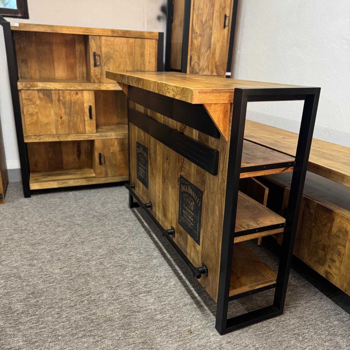 Bar Barek Jack Daniels wyjątkowy seria Britt tylko w MangoMeble