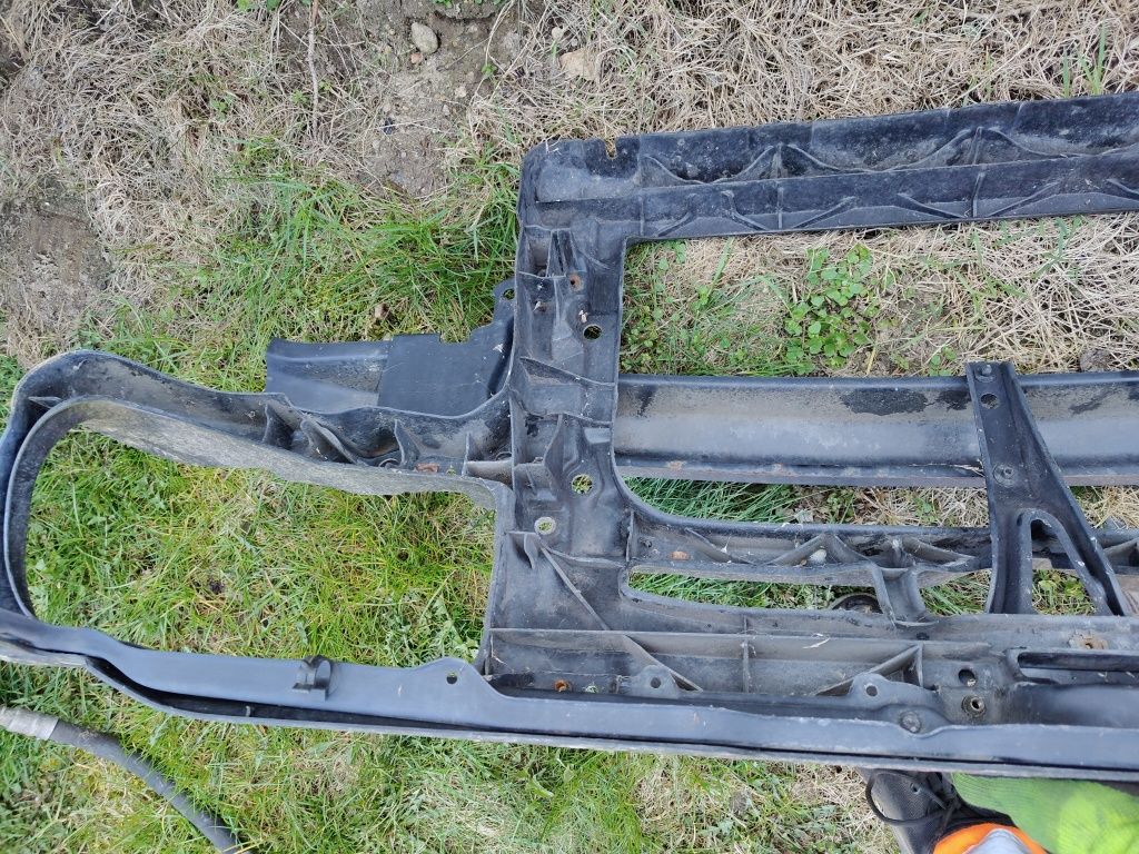 Przedni pas przód belka zderzaka lizak volkswagen golf 4