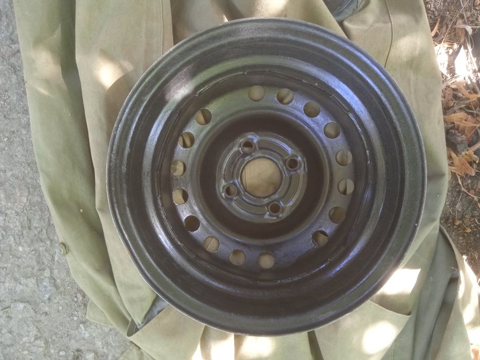 Диск колеса ланос оригенал.