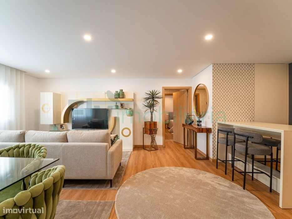 Apartamento T2 mobilado em Infias, Vizela