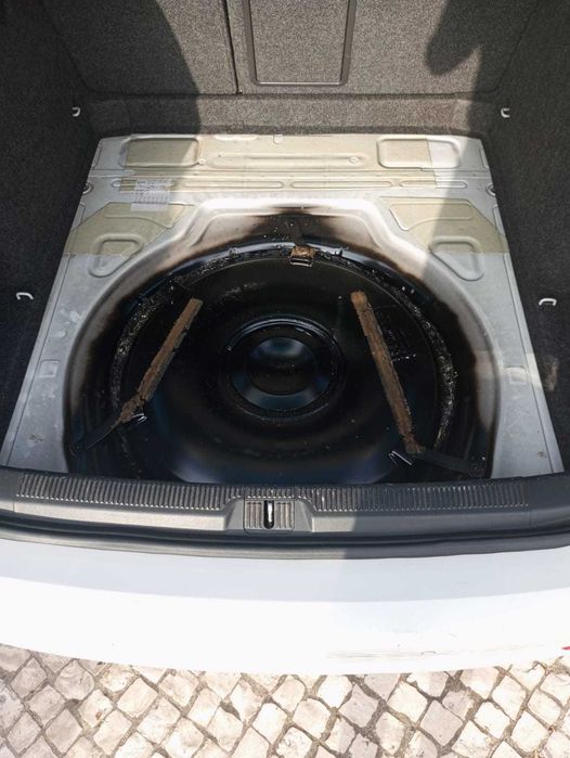 Skoda Octavia Carrinha 1.6 a Gasolina + GPL