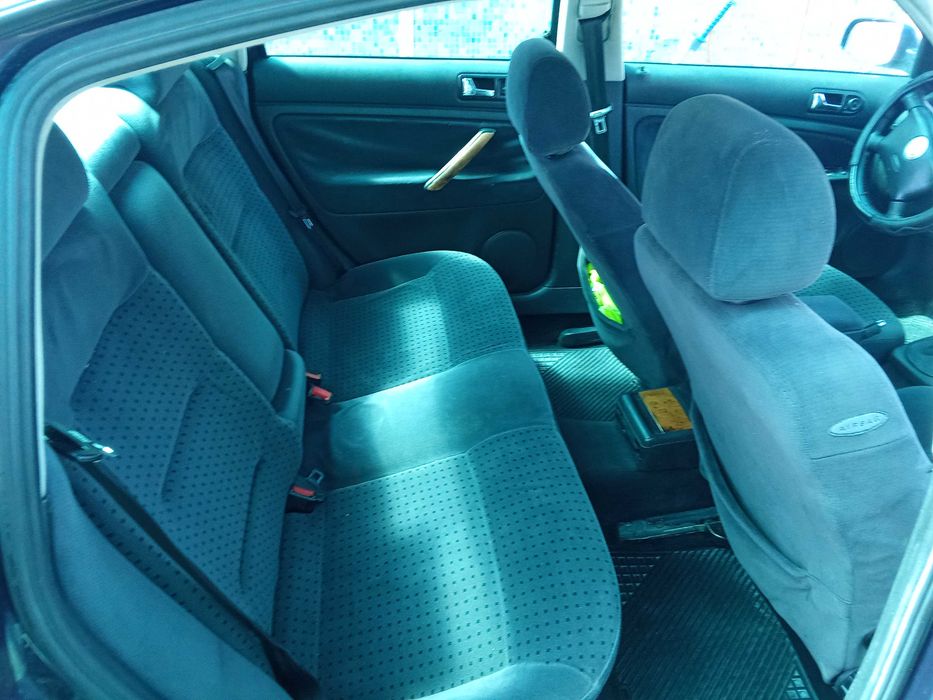 Volkswagen Passat 1.9