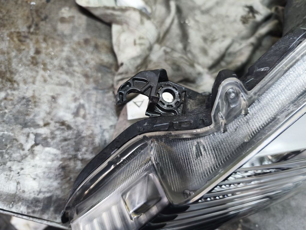 Farol Hondajazz  10