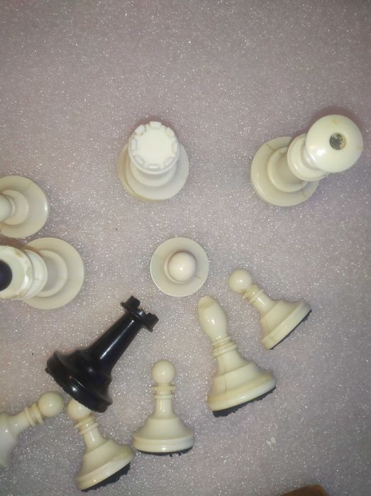 Шахматы Размер 40*40 см.