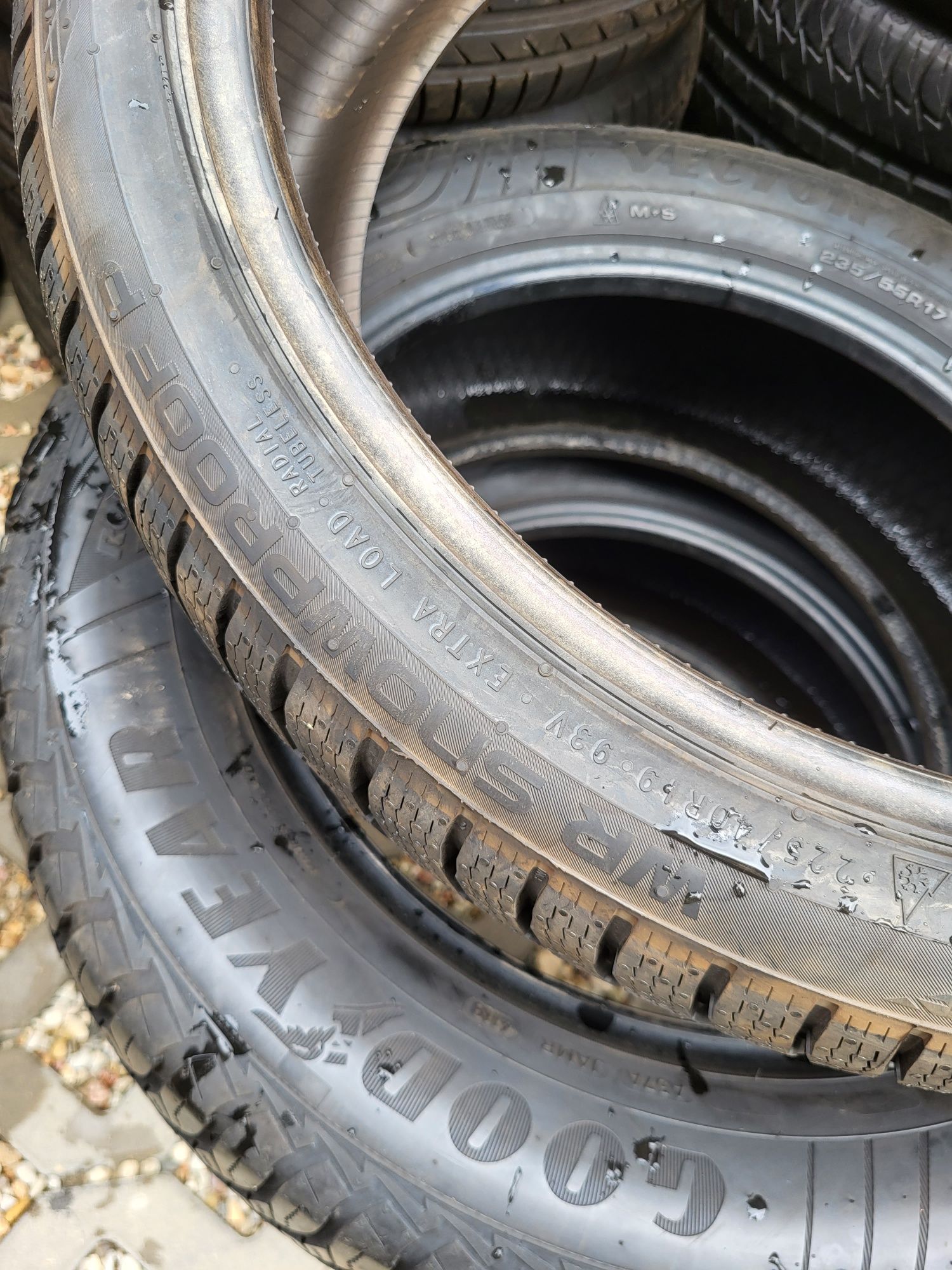 [4szt] Nokian Tyres 225/40 r19 Zima /// NOWE 2022r MONTAŻ