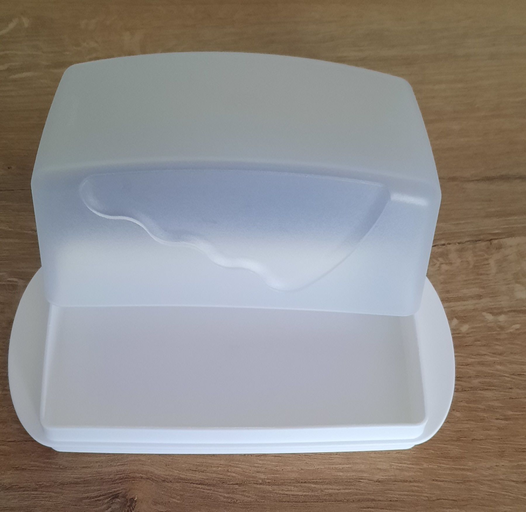 Tupperware Maselniczka używana