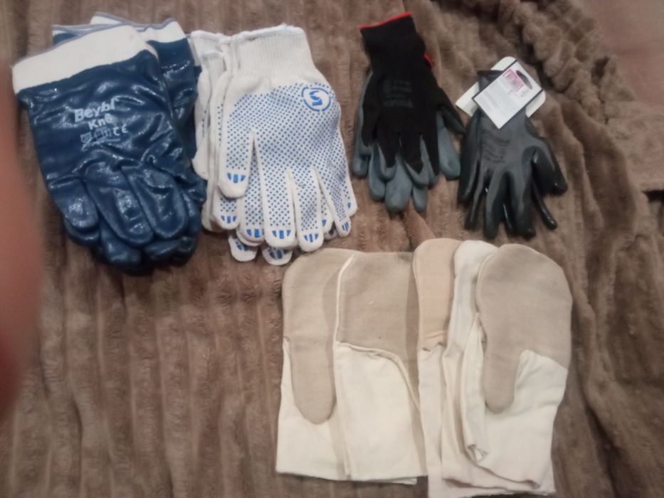Перчатки нові робочі
