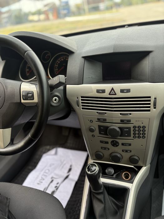 Opel Astra H 1.6 2008