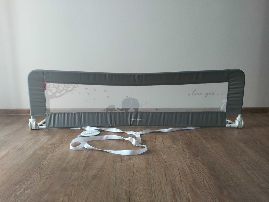 Barierka ochronna do łóżka dziecięcego