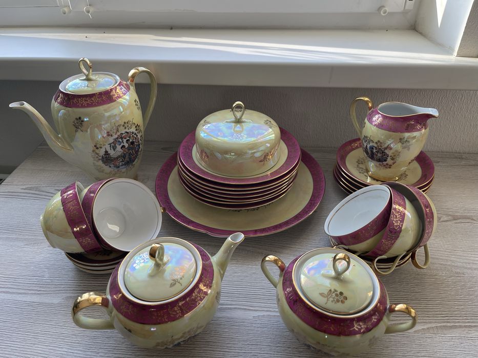 Порцеляновий сервіз Мадонна (Гейша)