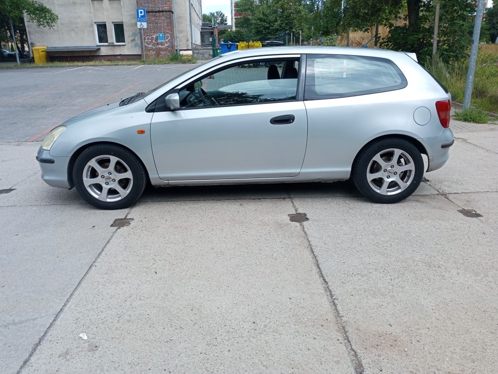 Sprzedam Hondę Civic 1.4is