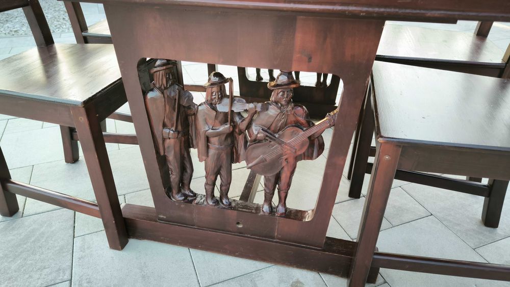 Meble rzeźbione góralskie, folkowe