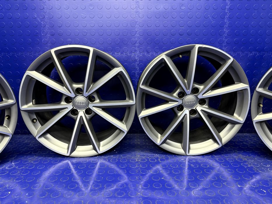 FELGI aluminiowe 19” x 9” AUDI A6 C7 A7 A8 5x112 ET32 oryginał proste