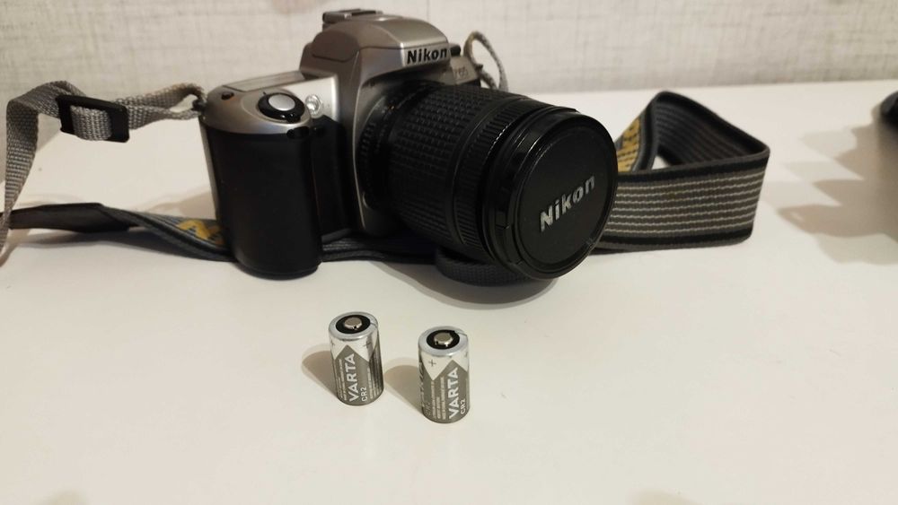 KIT Câmara Fotográfica Nikon F 65 + extras